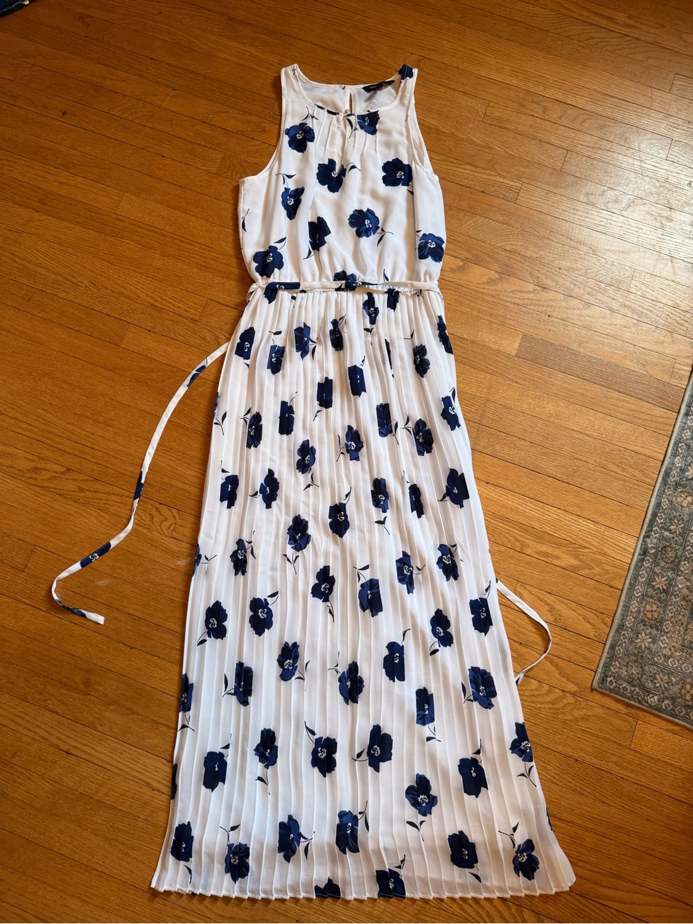 Pleated White Maxi Dress with Navy Floral Accents - Picture 2 of 5